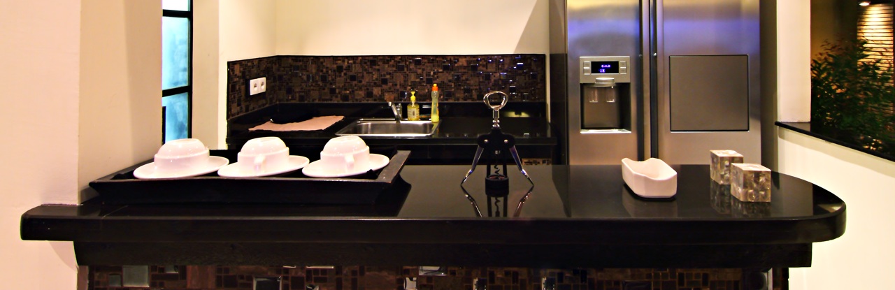 Fully equiped kitchen and dining